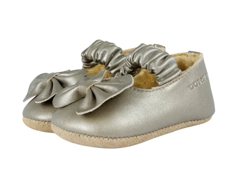 1038100_LE201_1 blank