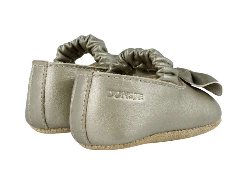 1038100_LE201_4 blank