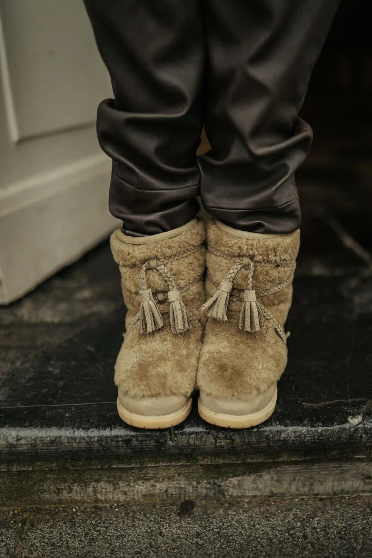 2031100_CS007_2 blank